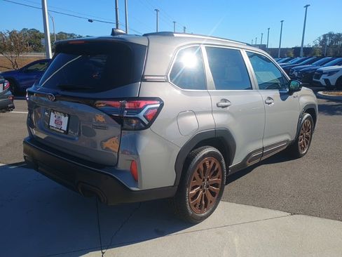 Used 2025 Subaru Forester Sport w/ Popular Package image 5