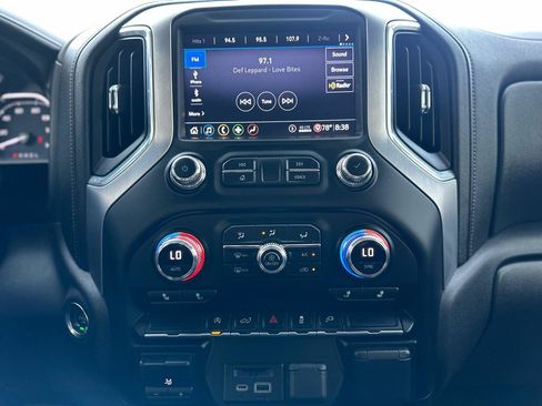 Used 2020 GMC Sierra 1500 SLE w/ SLE Value Package RWD image 9