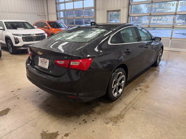 Used 2024 Chevrolet Malibu LT FWD image 5
