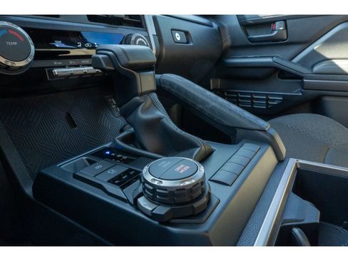 Used 2025 Toyota 4Runner SR5 image 24