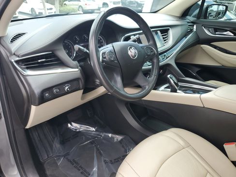 Used 2021 Buick Enclave Premium w/ Sun and Sites Package FWD image 21