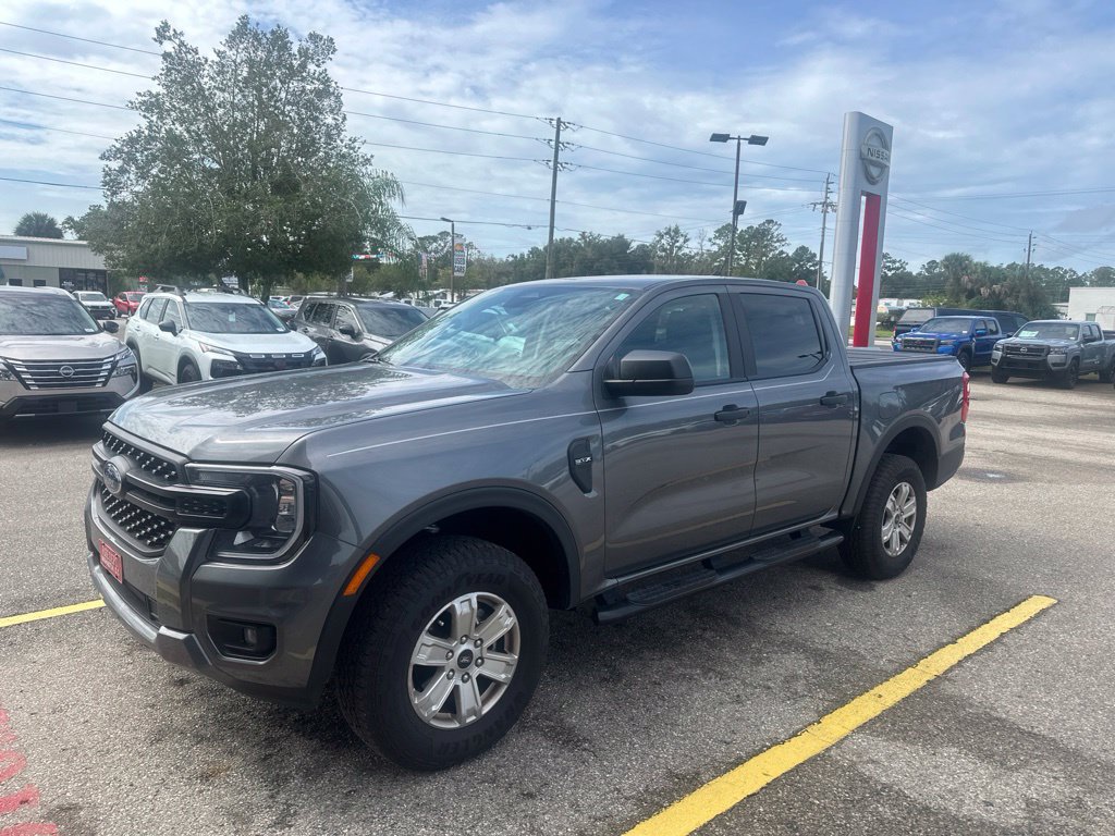 Used 2025 Ford Ranger XL RWD image 2