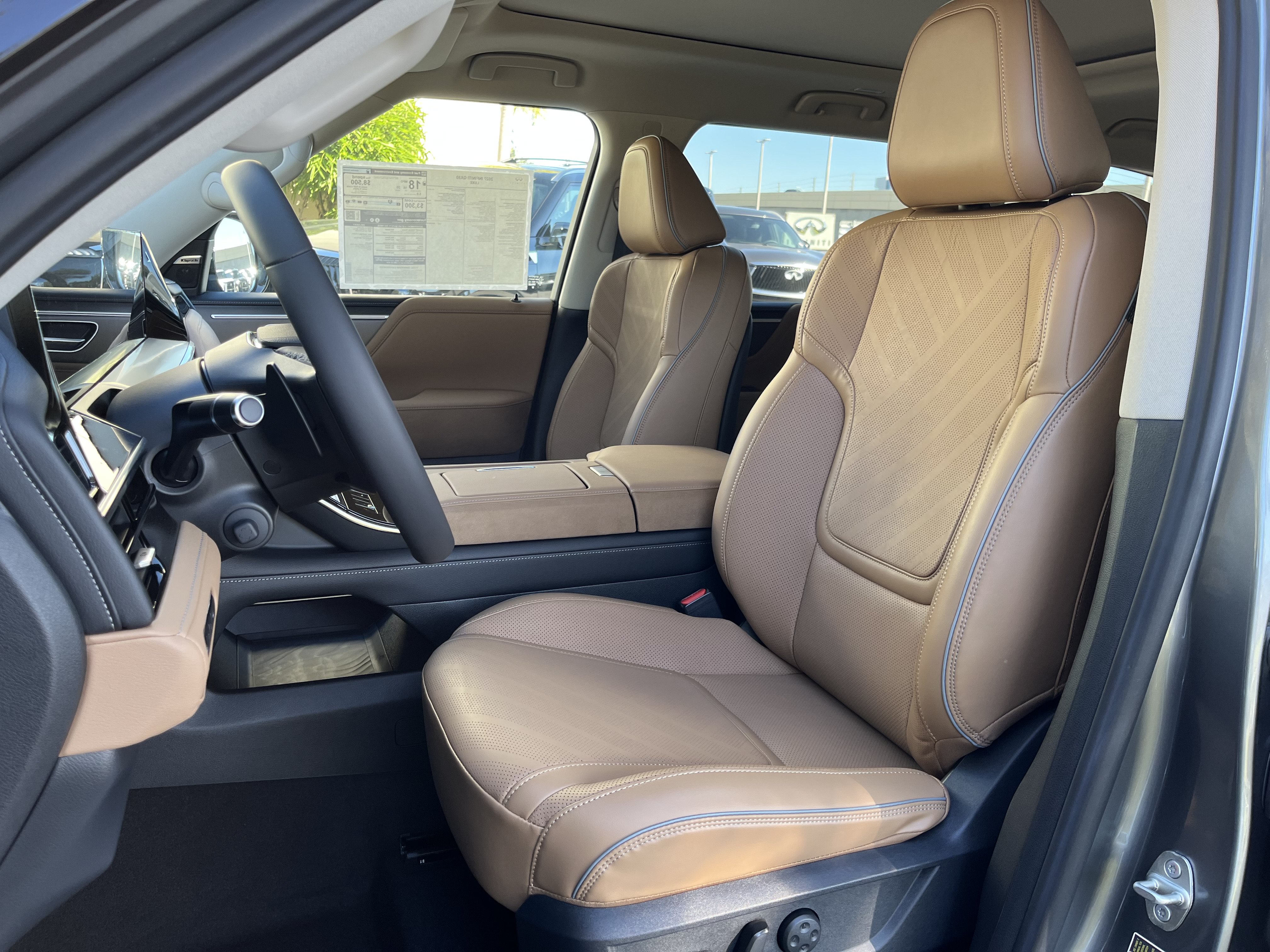 New 2027 INFINITI QX80 Luxe w/ Cargo Package RWD image 12