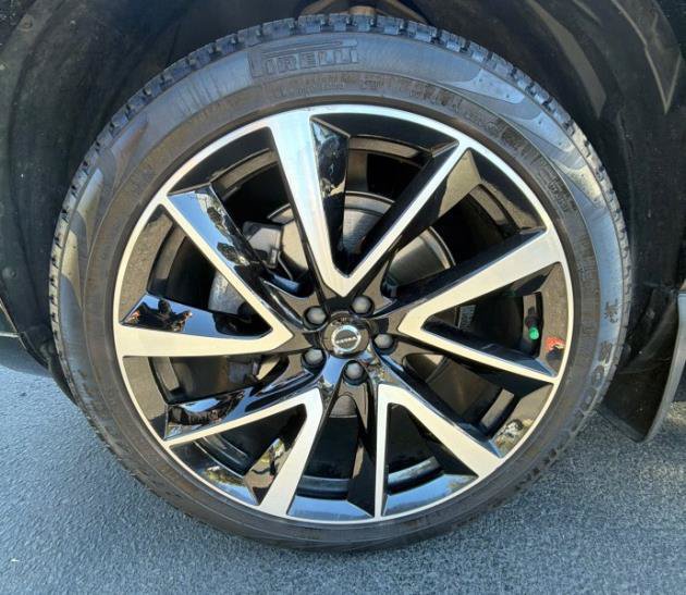 Used 2024 Volvo XC90 B6 Ultimate w/ Protection Package Premier AWD/4WD image 14