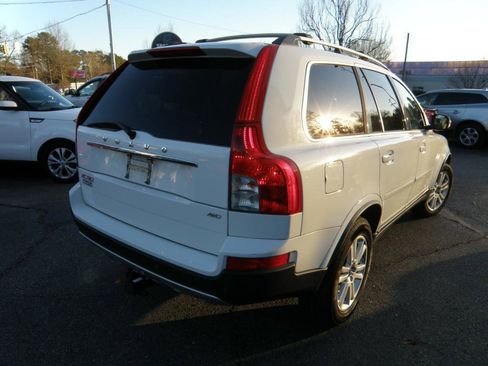 Used 2012 Volvo XC90 3.2 image 2
