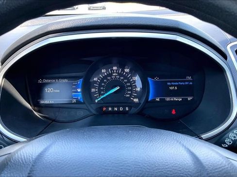 Used 2021 Ford Edge SE FWD image 13