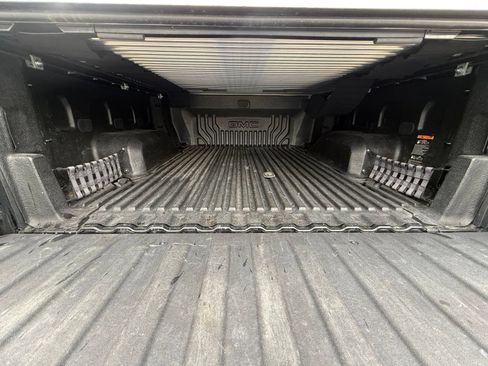 Used 2020 GMC Sierra 1500 Elevation w/ Elevation Value Package AWD/4WD image 25