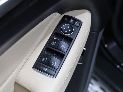 Used 2017 Mercedes-Benz GLS 450 4MATIC image 18