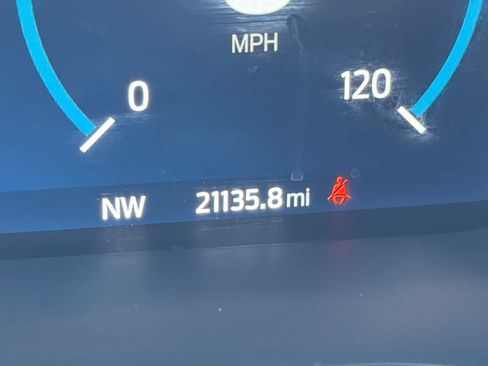 Used 2023 Ford F150 Lariat w/ Equipment Group 502A High AWD/4WD image 25