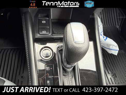Used 2021 Nissan Kicks SR w/ SR Premium Package FWD image 21