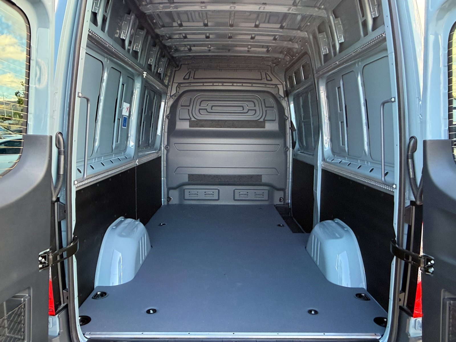 New 2026 Mercedes-Benz Sprinter 2500 image 21