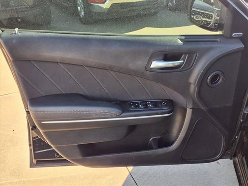 Used 2023 Dodge Charger SXT image 16