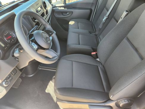 New 2026 Mercedes-Benz Sprinter 2500 image 2