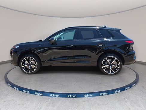 New 2026 Audi Q3 quattro 2.0T AWD/4WD image 8