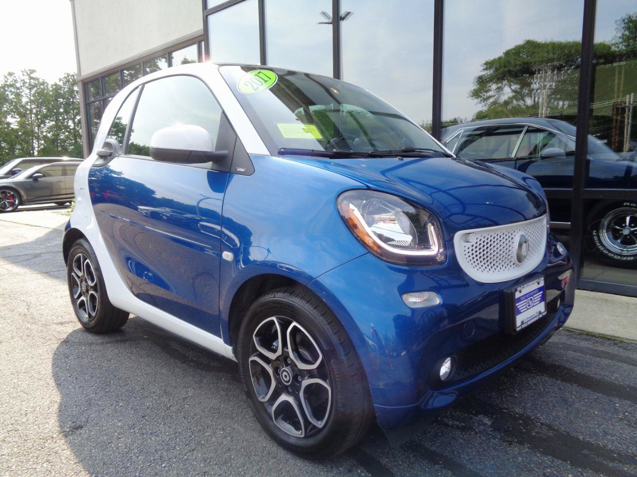Used 2017 smart fortwo electric drive RWD image 3
