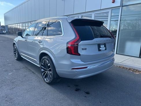 Certified 2025 Volvo XC90 B6 Plus image 3