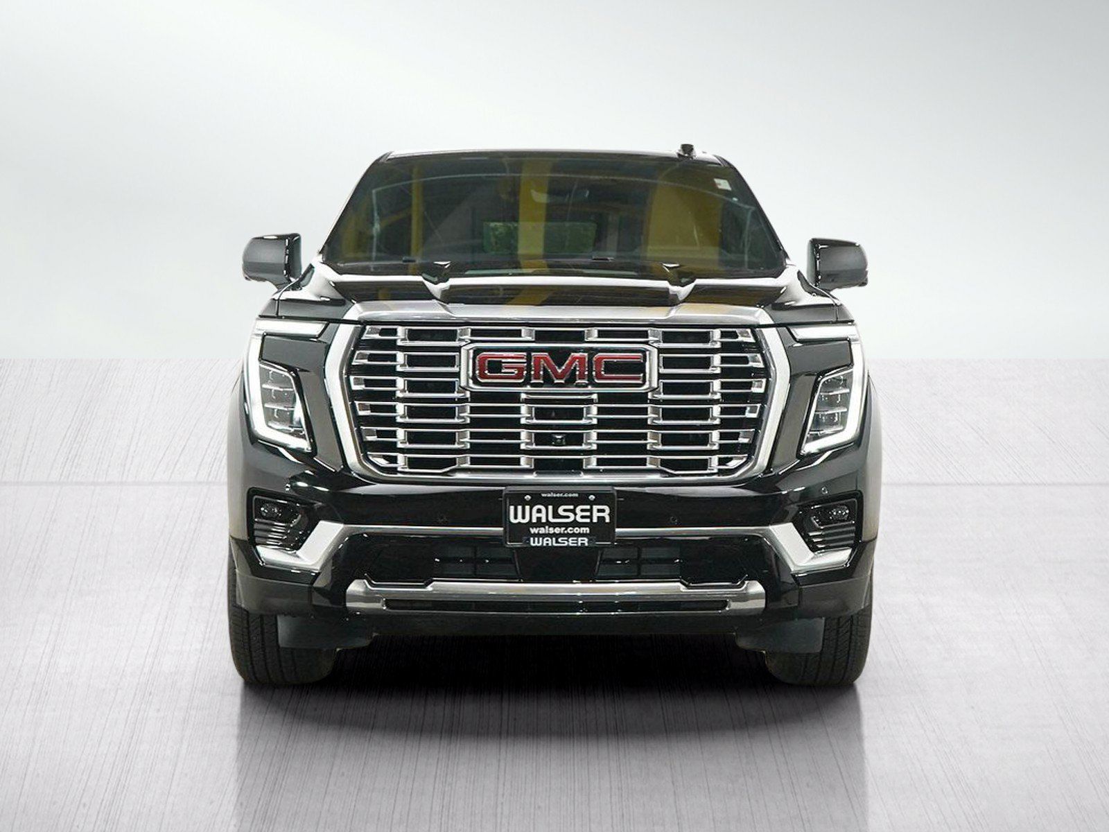 Used 2025 GMC Yukon Denali w/ Denali Reserve Package AWD/4WD image 8