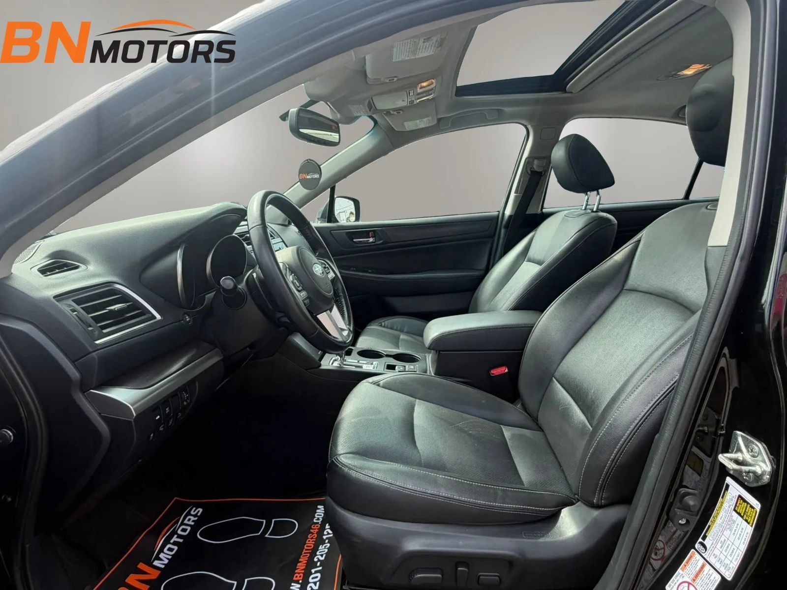 Used 2016 Subaru Legacy 3.6R Limited AWD/4WD image 12
