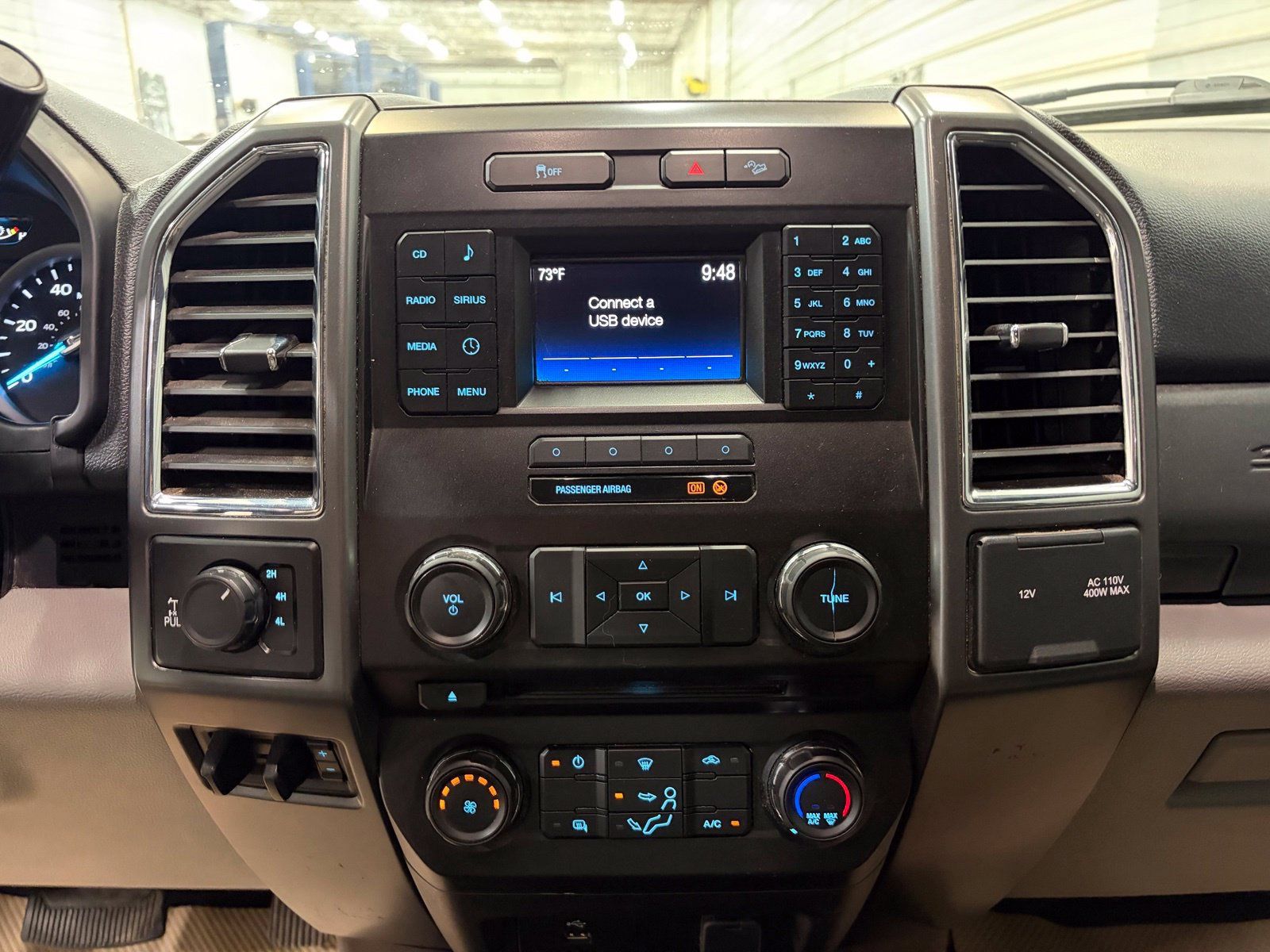 Used 2017 Ford F250 XLT w/ XLT Value Package AWD/4WD image 19
