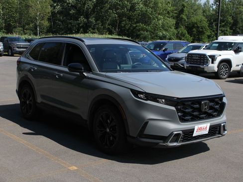 Used 2023 Honda CR-V Sport Touring image 3