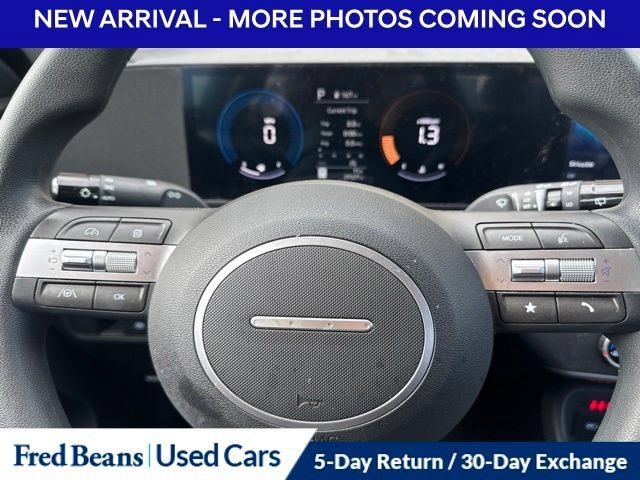 Used 2024 Hyundai Kona SE AWD/4WD image 11