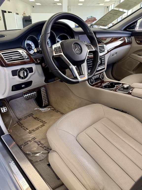 Used 2014 Mercedes-Benz CLS 550 4MATIC image 13