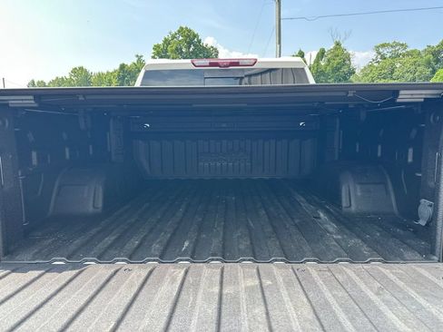 Used 2024 Chevrolet Silverado 1500 High Country w/ Technology Package AWD/4WD image 19