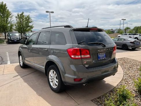 Used 2019 Dodge Journey SE w/ Premium Group AWD/4WD image 5