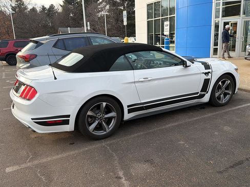 Used 2015 Ford Mustang Convertible w/ Equipment Group 051A image 3