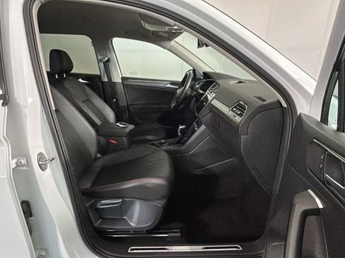 Used 2024 Volkswagen Tiguan Wolfsburg Edition AWD/4WD image 34