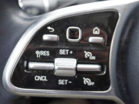 Used 2021 Mercedes-Benz C 300 4MATIC Sedan image 24