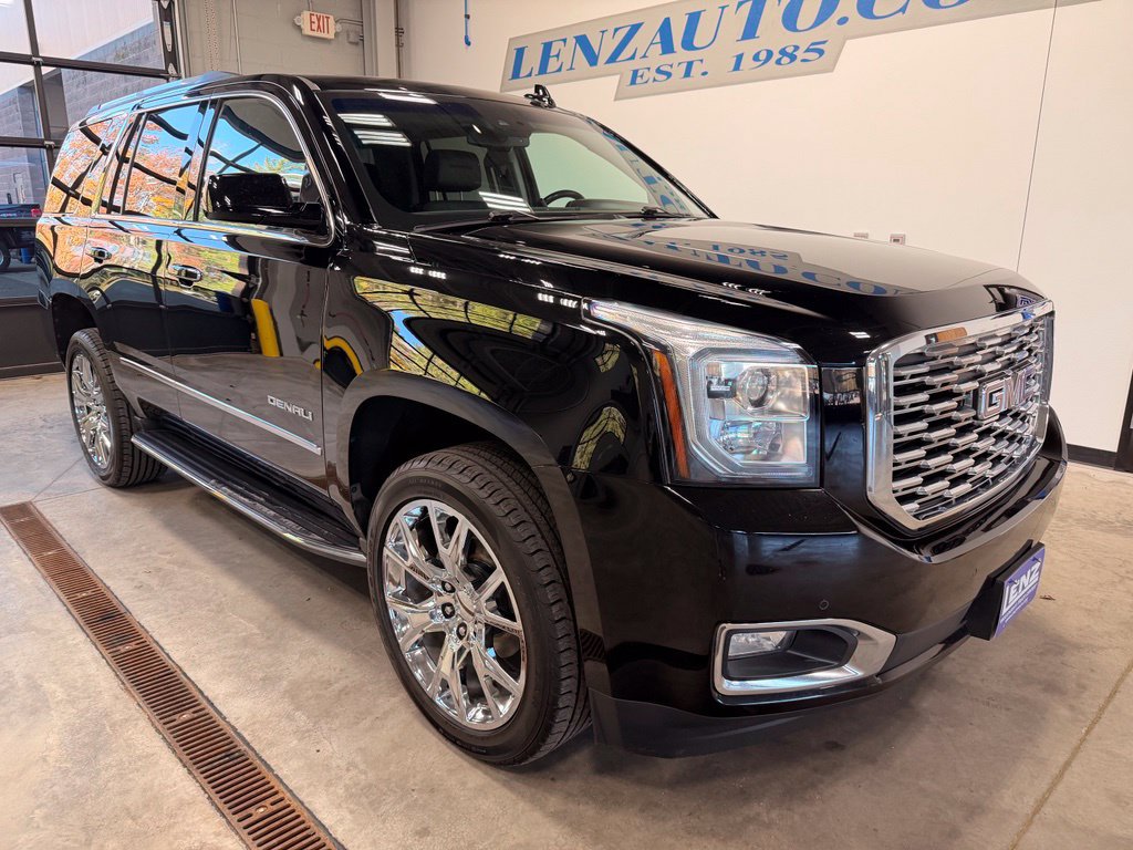 Used 2018 GMC Yukon Denali w/ Open Road Package AWD/4WD image 2