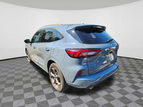 Used 2024 Ford Escape ST-Line w/ Tech Pack #1 FWD image 3