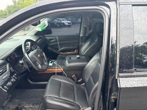 Used 2019 Chevrolet Tahoe Premier AWD/4WD image 4