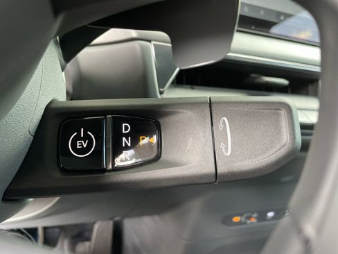 New 2026 Kia EV9 Land w/ Nightfall Edition Package image 26