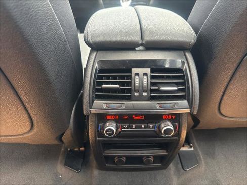 Used 2018 BMW X5 sDrive35i RWD image 23