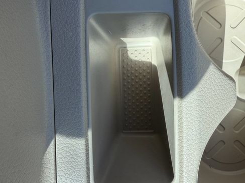 Used 2017 Nissan Rogue SL w/ SL Premium Package FWD image 28