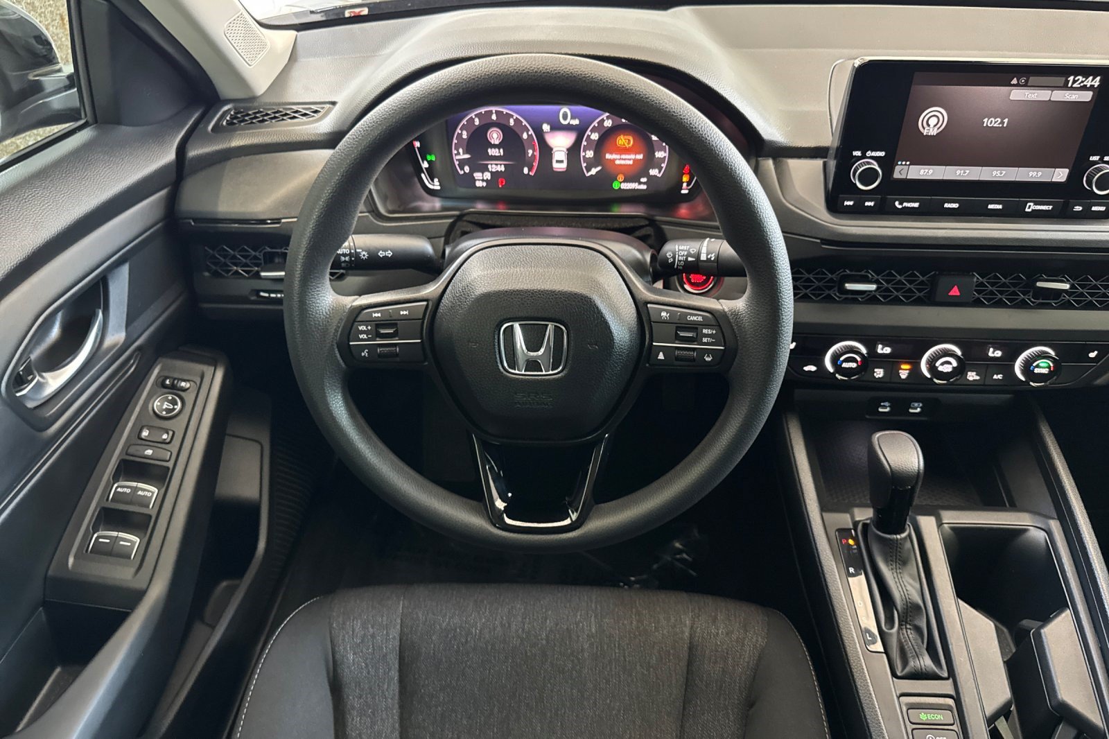 Used 2025 Honda Accord SE image 18