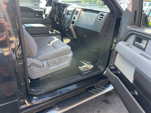 Used 2014 Ford F150 XLT w/ Equipment Group 302A Luxury AWD/4WD image 31