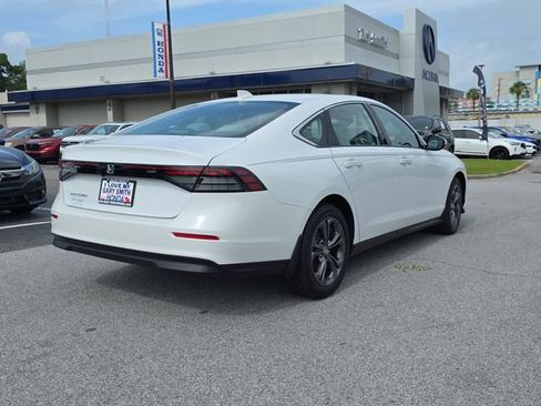 Used 2023 Honda Accord EX image 4