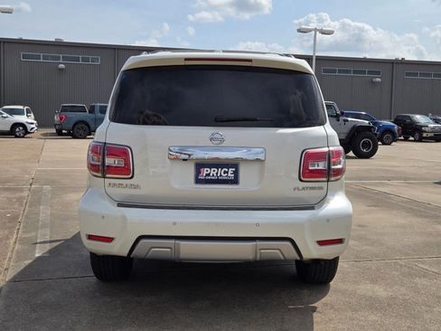 Used 2018 Nissan Armada Platinum image 6