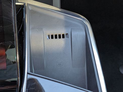 Certified 2025 Cadillac Escalade IQ Luxury 1 AWD/4WD image 31
