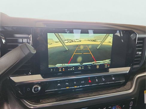 New 2026 GMC Sierra 1500 SLE AWD/4WD image 23