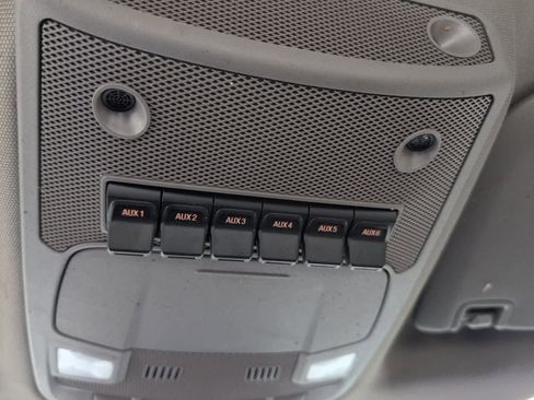 Used 2022 Ford F250 XL w/ Power Equipment Group image 29