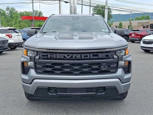 Used 2023 Chevrolet Silverado 1500 Custom w/ Rally Edition AWD/4WD image 2