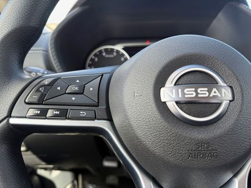 Certified 2025 Nissan Sentra SV image 25