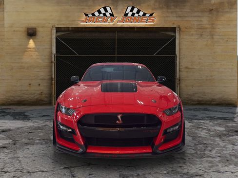 Used 2020 Ford Mustang Shelby GT500 RWD image 14