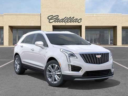 New 2025 Cadillac XT5 Premium Luxury w/ LPO, Floor Liner Package image 7