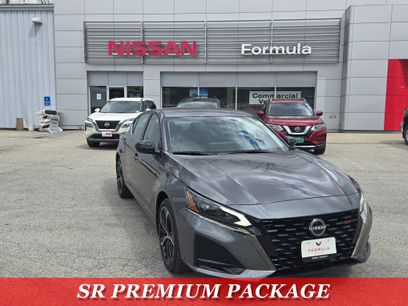 New 2025 Nissan Altima 2.5 SR w/ SR Premium Package