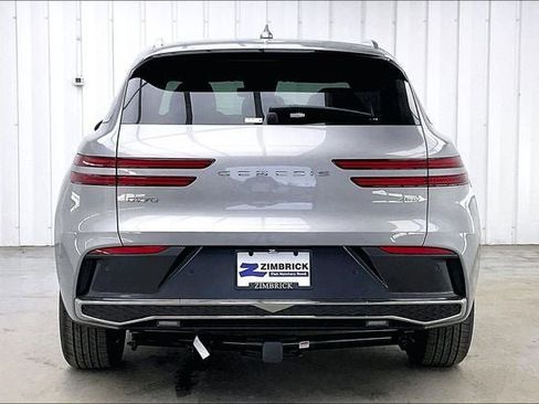 New 2026 Genesis GV70 2.5T Advanced image 4